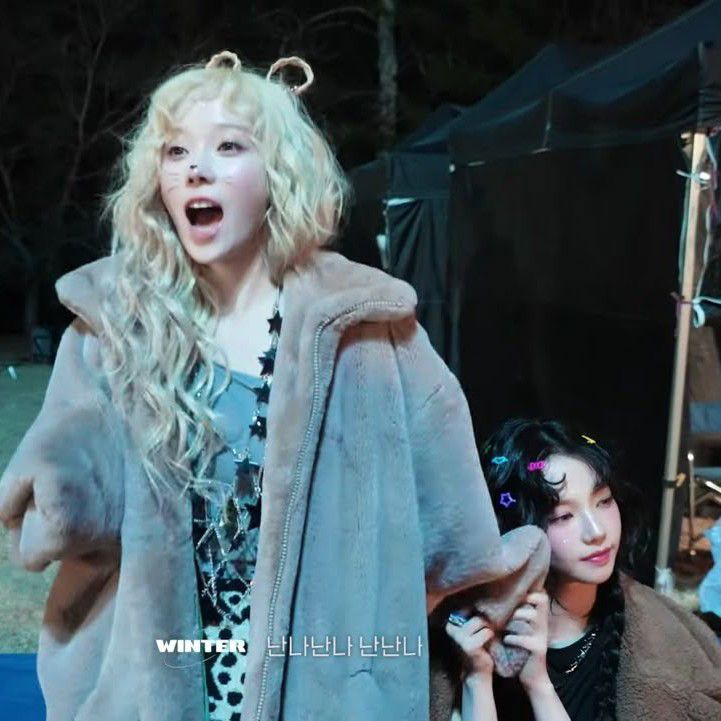 윈터 (에스파)의 최신 사진