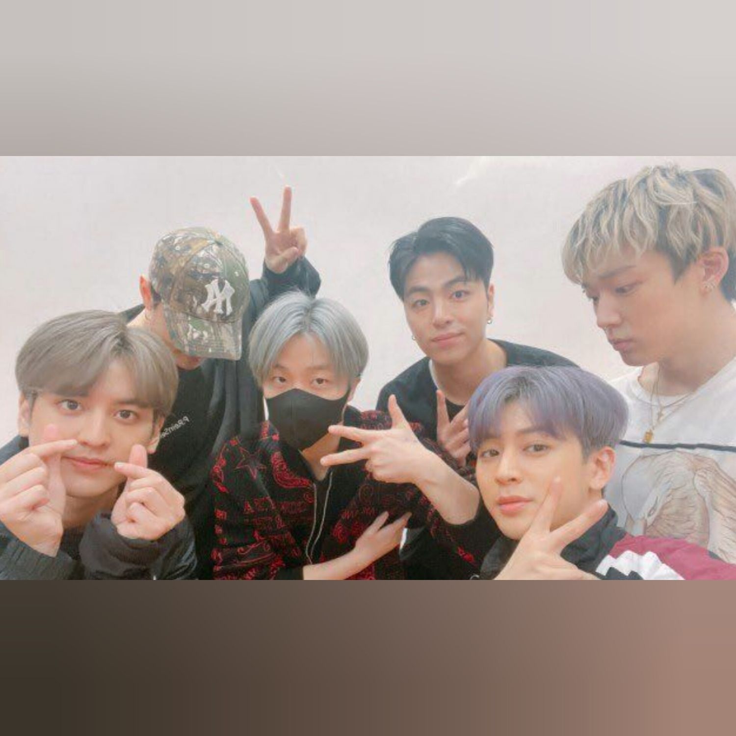 iKONの最近の活動写真