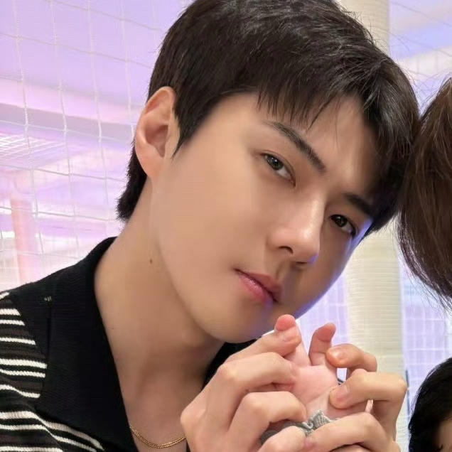 セフン (EXO)の最新写真