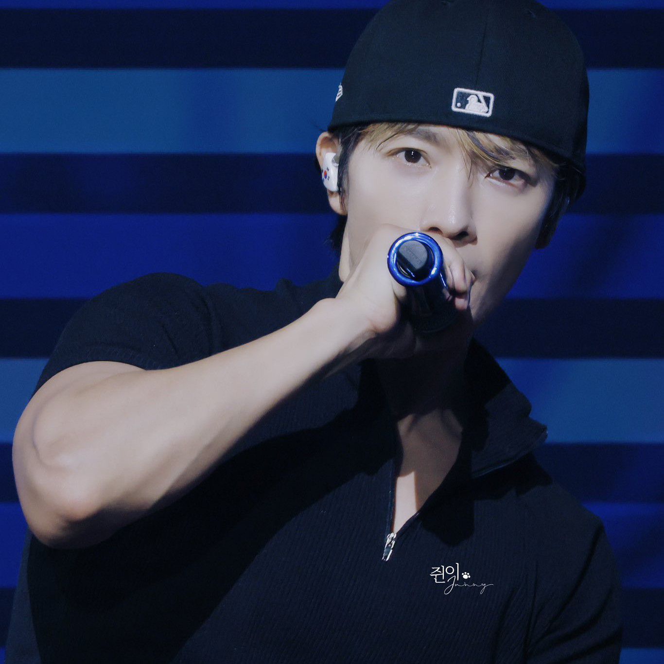 Latest photo of Donghae (Super Junior)