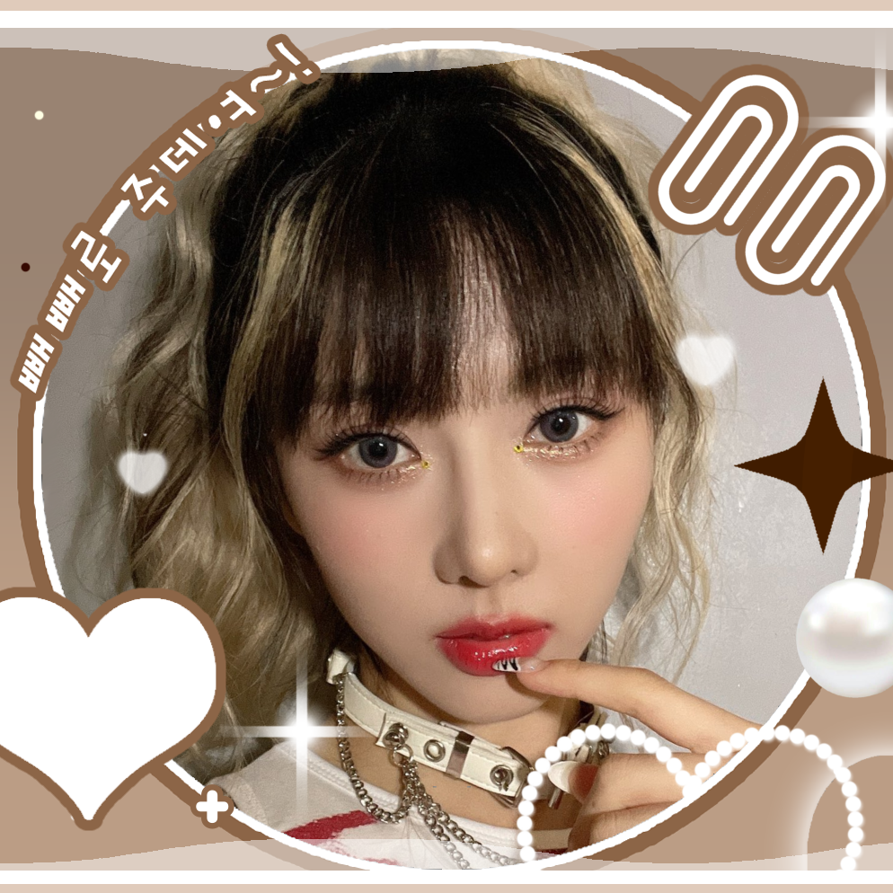 A moment captured by Yoohyeon (DREAMCATCHER)'s fan