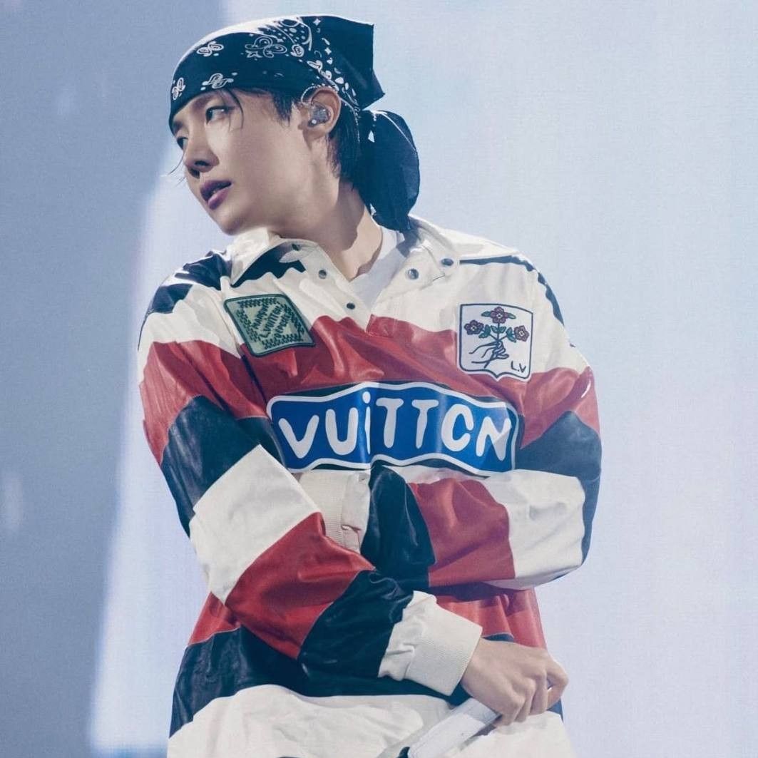 j-hope (BTS)の最新写真