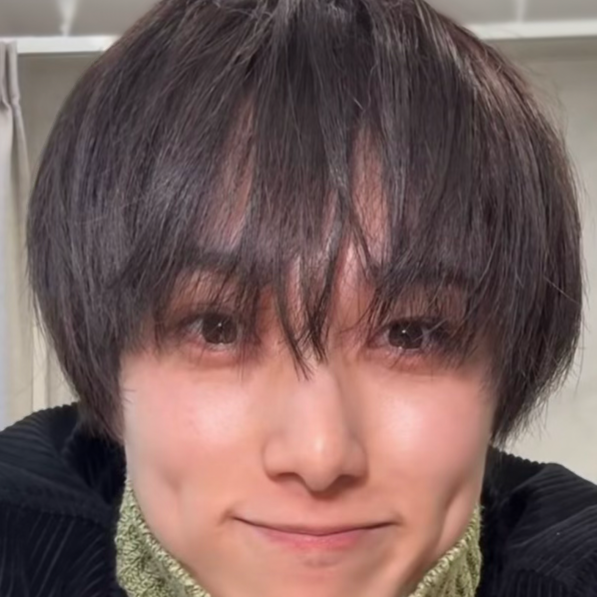 Behind-the-scenes cut of Ozaki Takumi (INI)