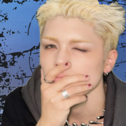 Signature photo of Maki (&TEAM) capturing their charm