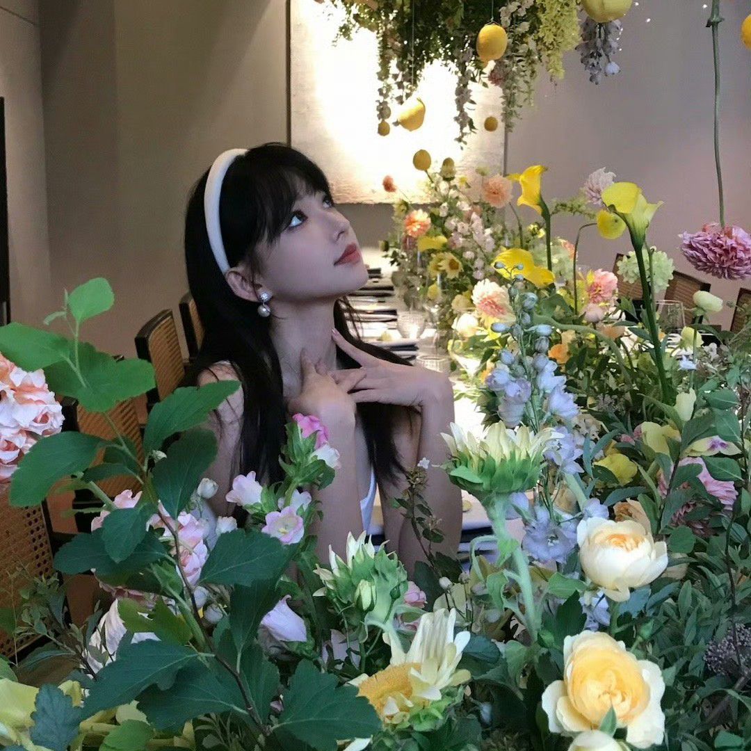 Recent activity shot of Cheng Xiao