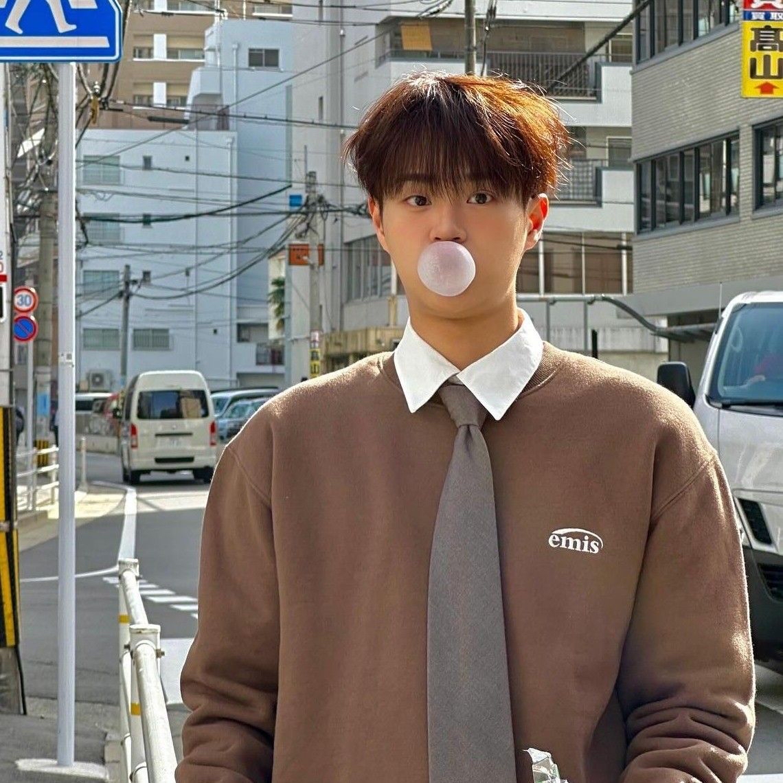 Behind-the-scenes cut of Lee Daehwi (AB6IX)
