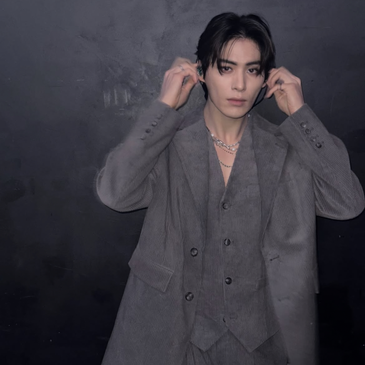 Behind-the-scenes cut of Taeyang (SF9)