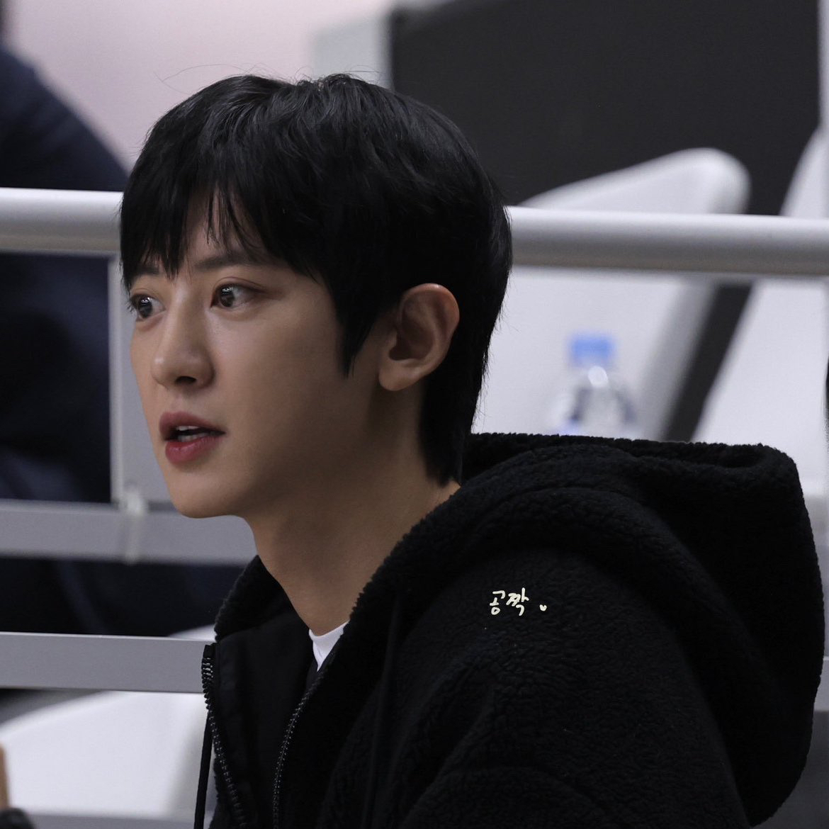 EXO 최근 활동샷