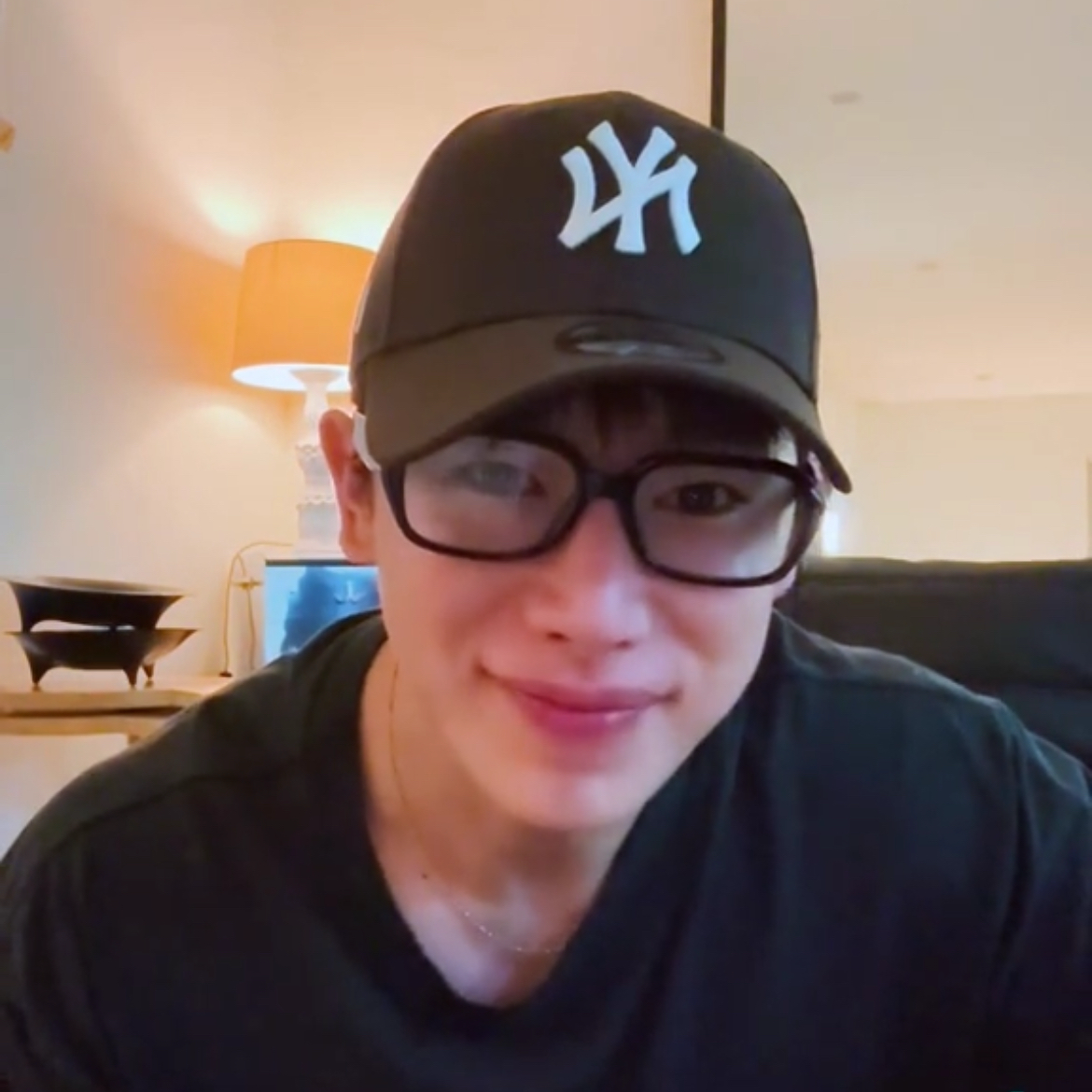 Latest photo of Wonho