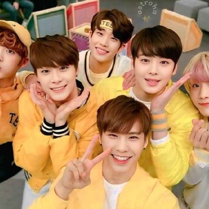 아스트로 최근 활동샷