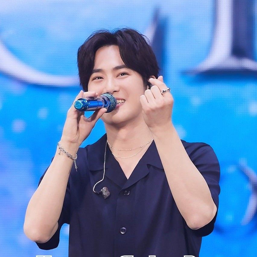수호 (EXO) 최근 활동샷