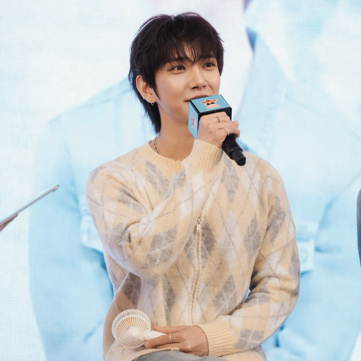 ジョシュア (SEVENTEEN)の最近の活動写真