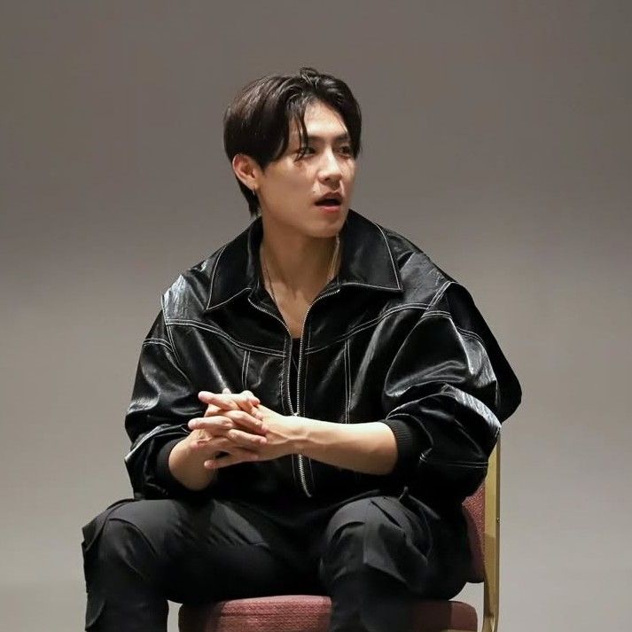 Behind-the-scenes cut of Park Woojin (AB6IX)