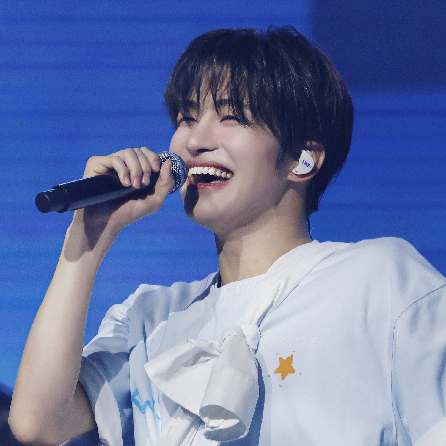 Latest photo of Jihoon (TWS)
