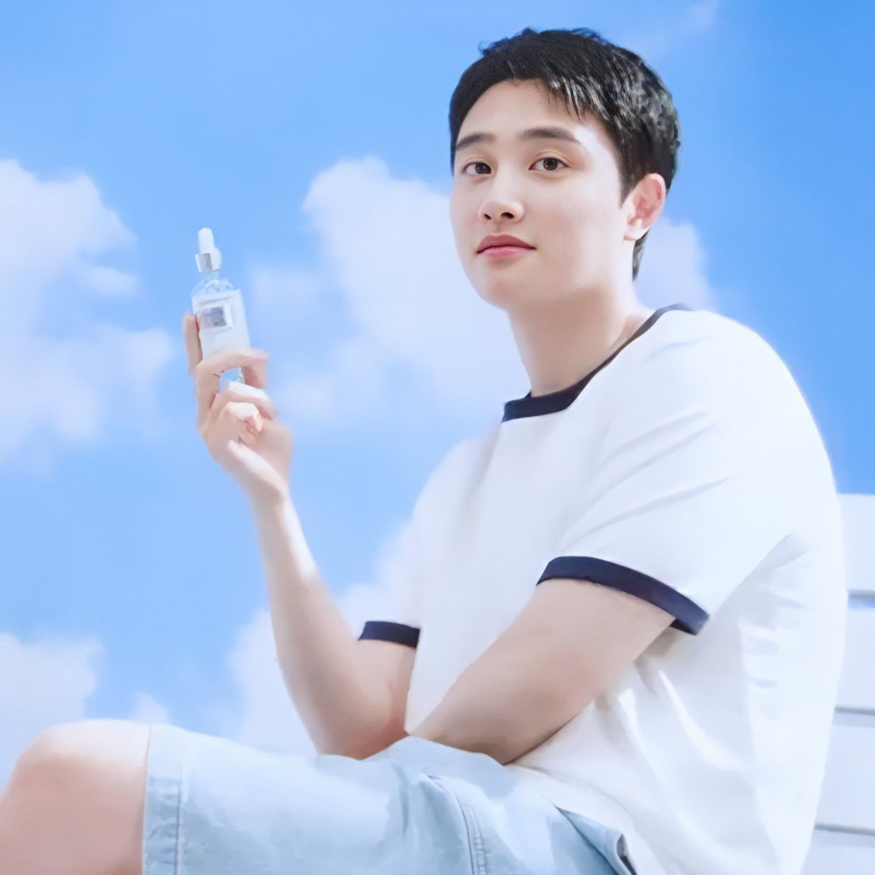 Momen yang diabadikan oleh penggemar D.O. (EXO)