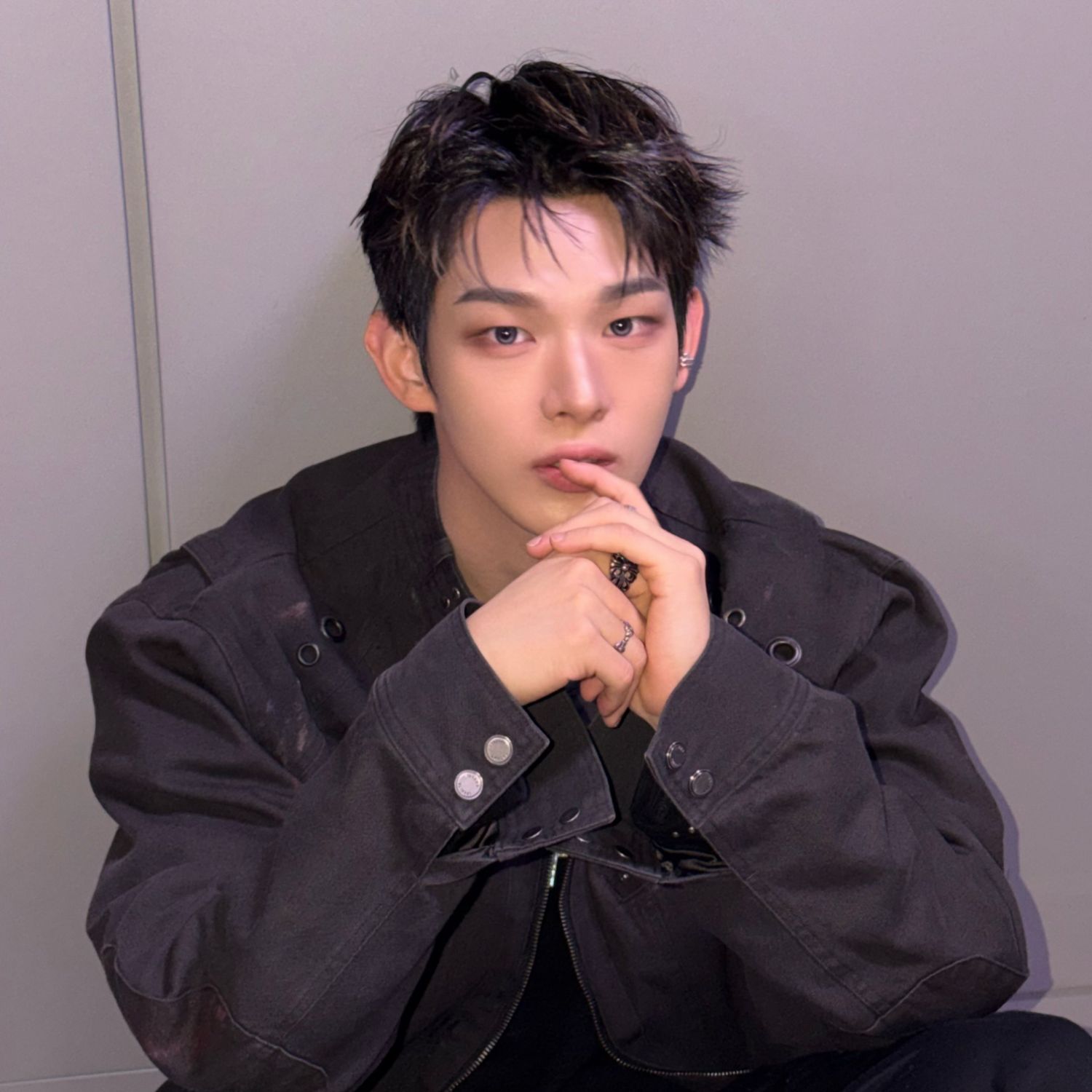 A moment captured by Steven (AHOF)'s fan