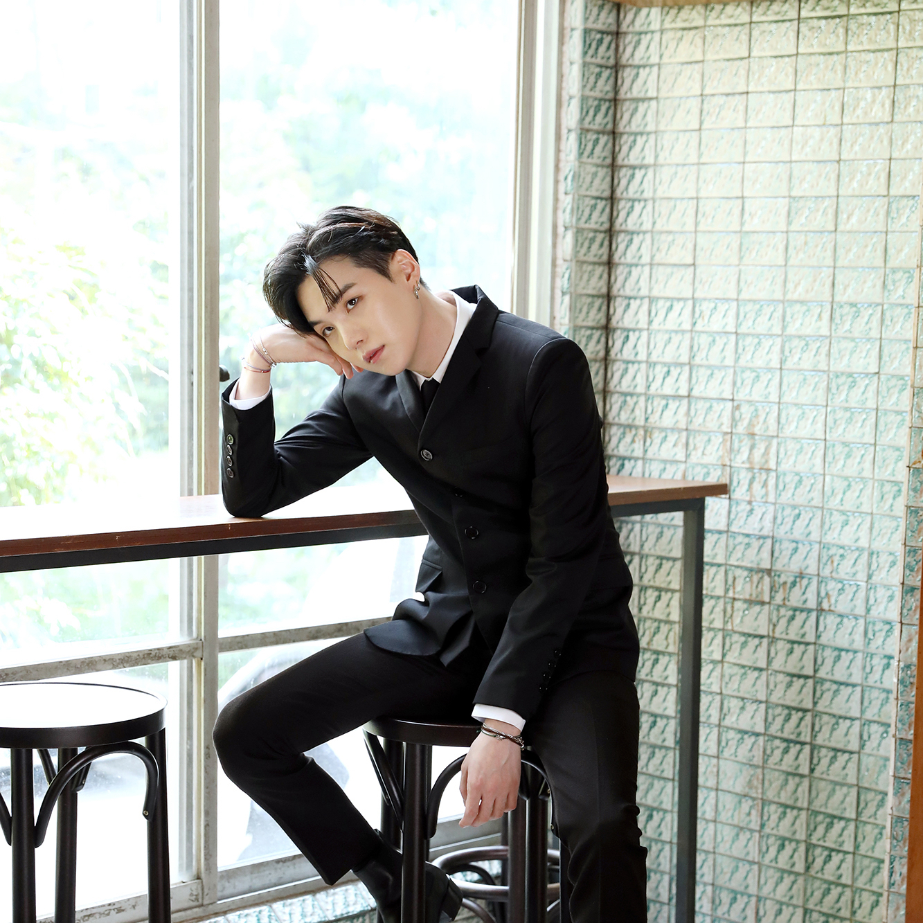 Behind-the-scenes cut of SUGA (BTS)