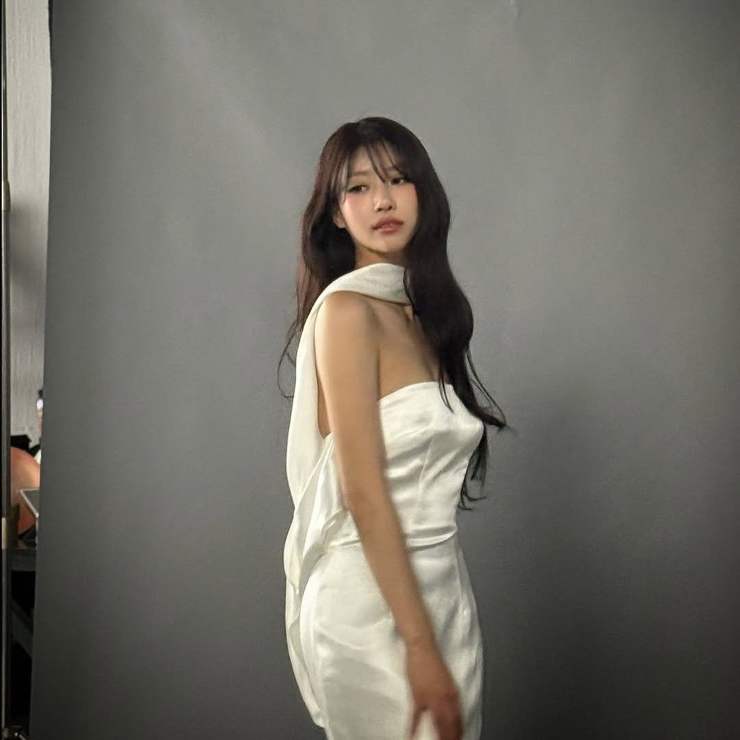 A moment captured by Lee Miju (Lovelyz)'s fan