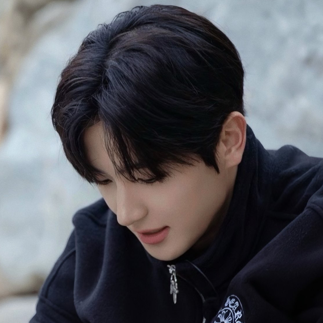 Behind-the-scenes cut of THE BOYZ