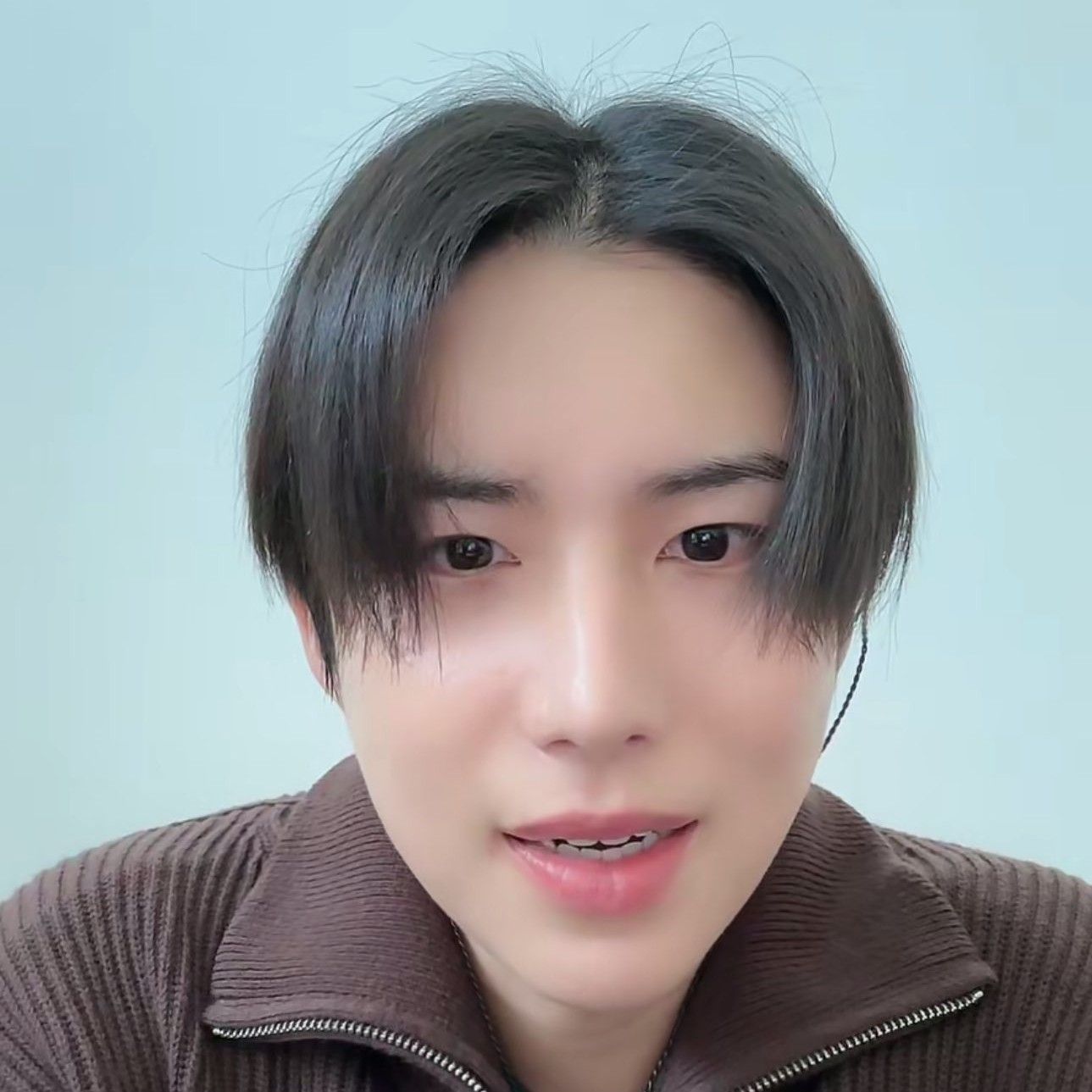 A moment captured by Wow (A.C.E)'s fan