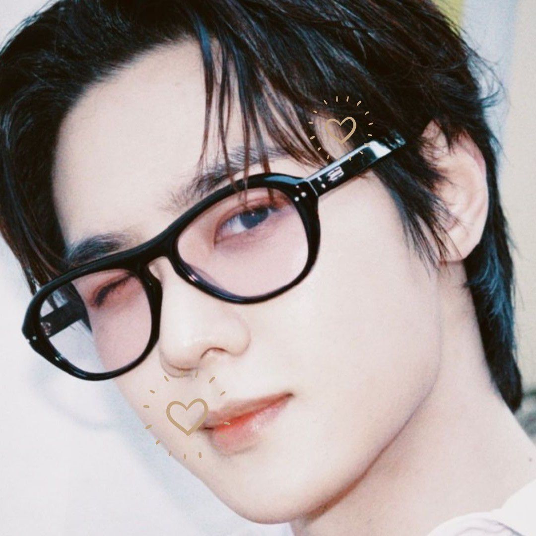 Behind-the-scenes cut of KUN (WayV)