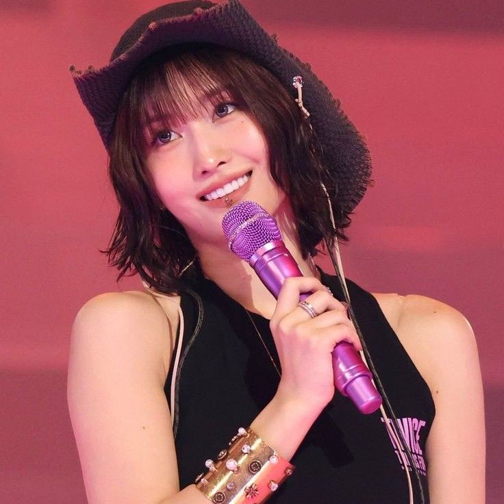 Recent activity shot of Momo (TWICE)
