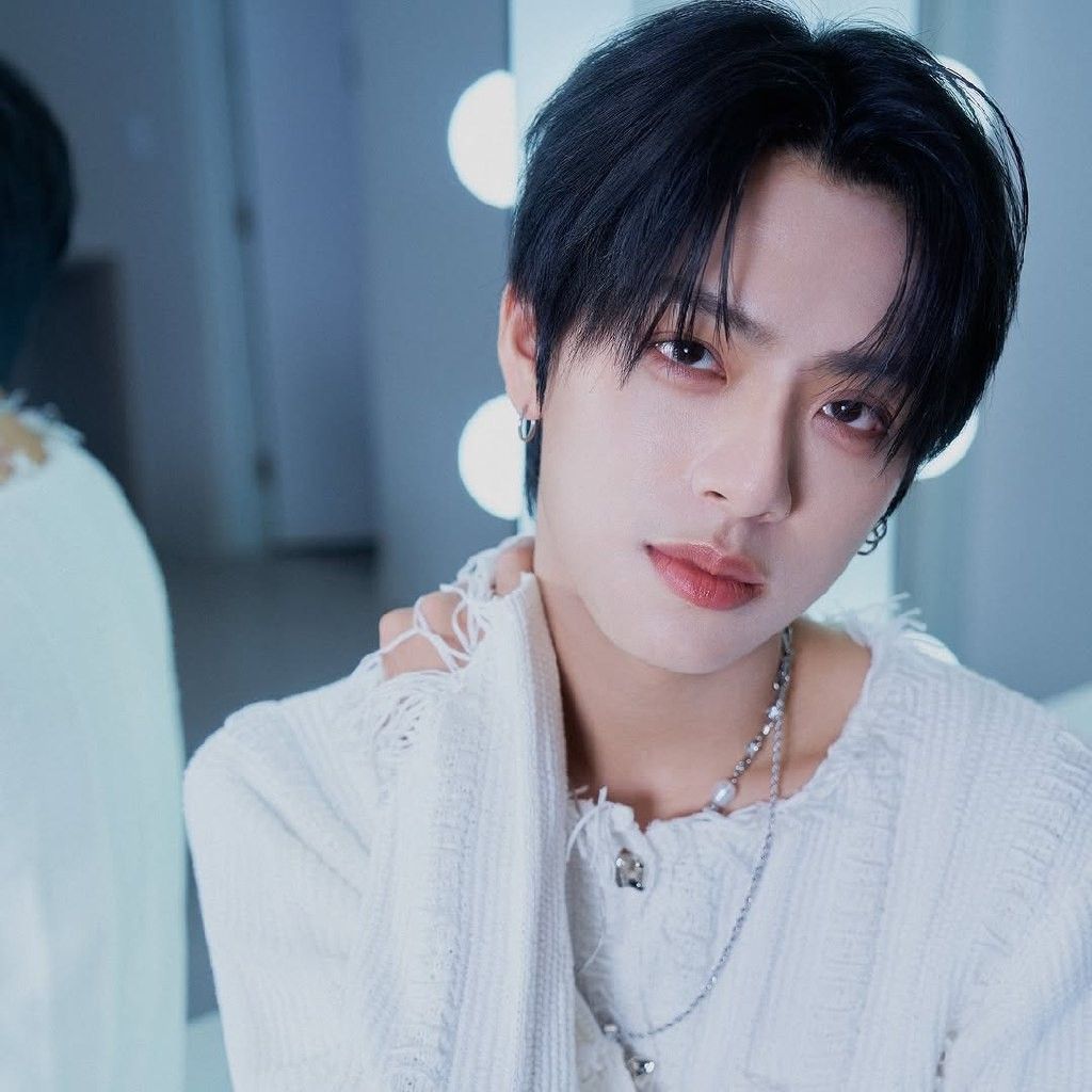 Latest photo of Chi Wen (SEVEN TO EIGHT)