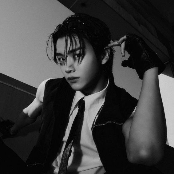 Behind-the-scenes cut of Sungchan (RIIZE)