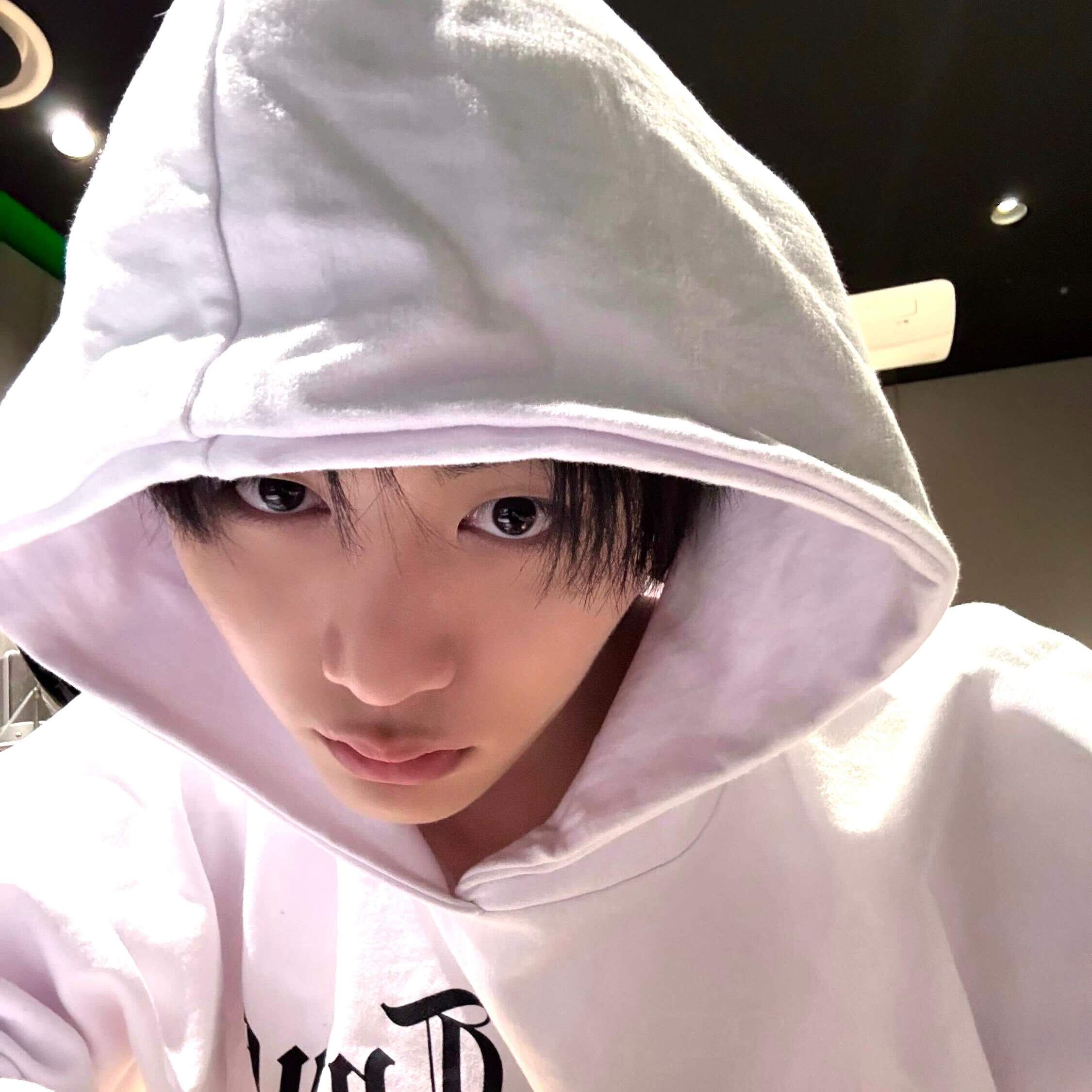 Behind-the-scenes cut of Taesan (BOYNEXTDOOR)