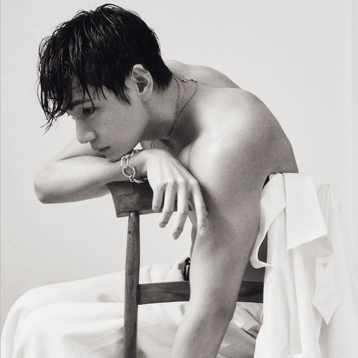 Latest photo of V (BTS)