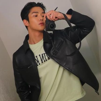 Behind-the-scenes cut of Rowoon