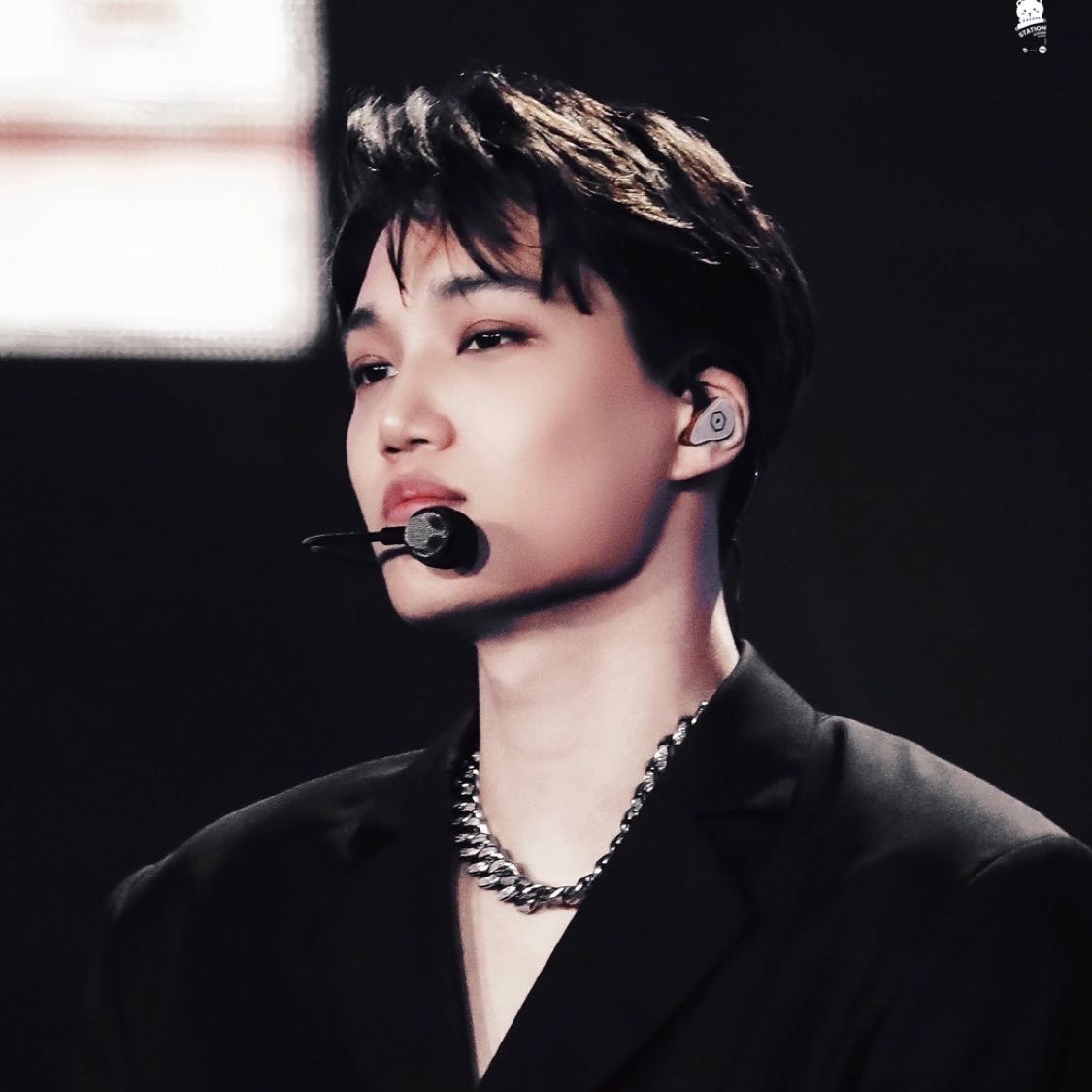 Kai (EXO)的幕後花絮
