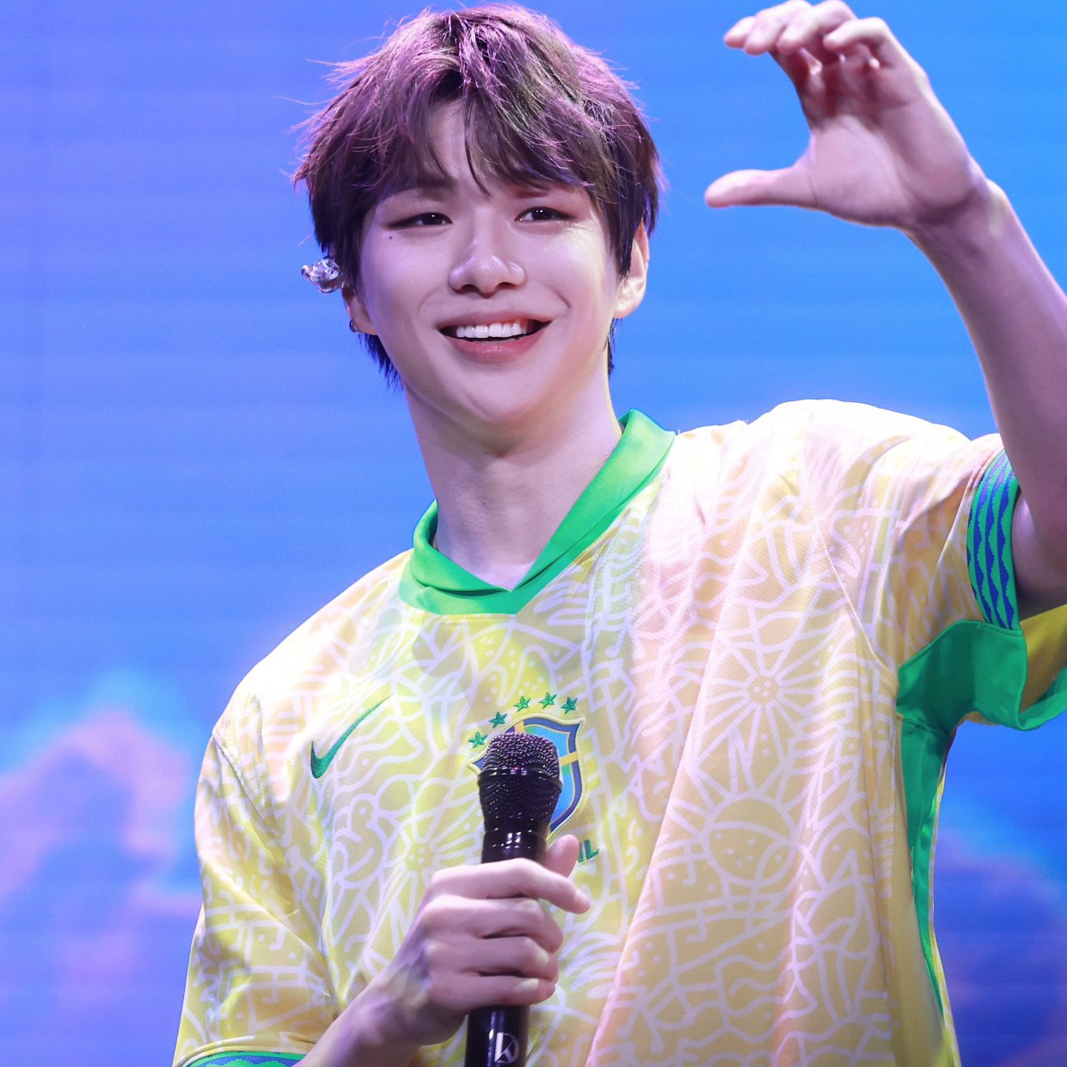 Latest photo of Kang Daniel