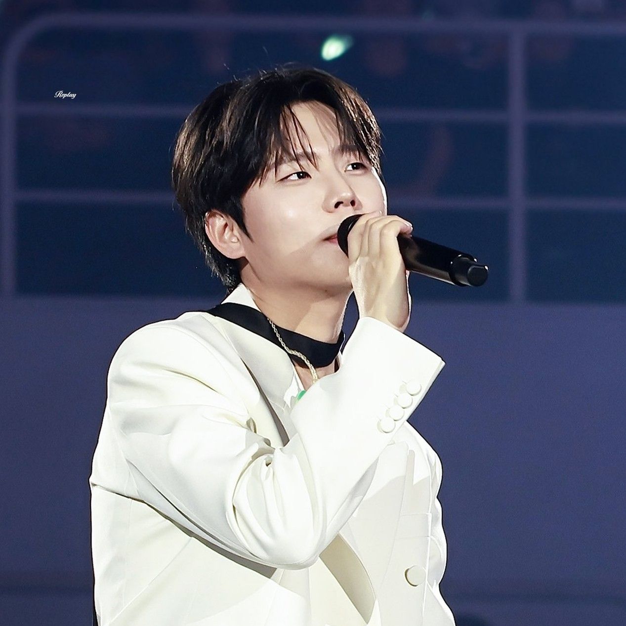 A moment captured by Jung Seunghwan's fan