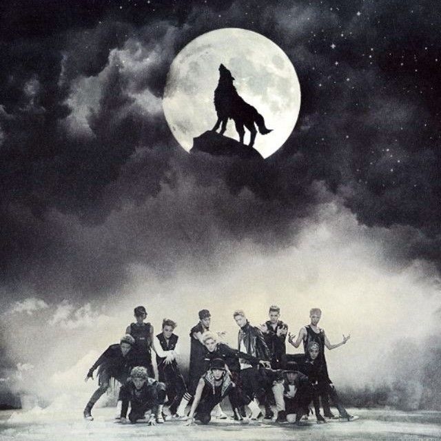 Latest photo of EXO