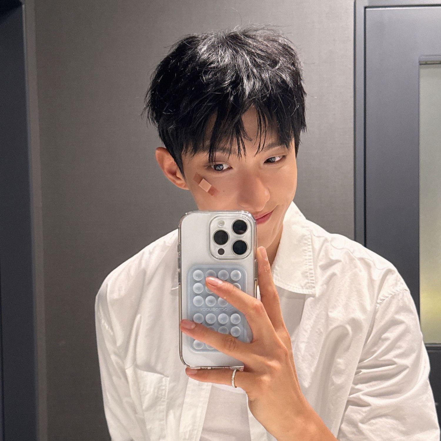 A moment captured by DK (SEVENTEEN)'s fan