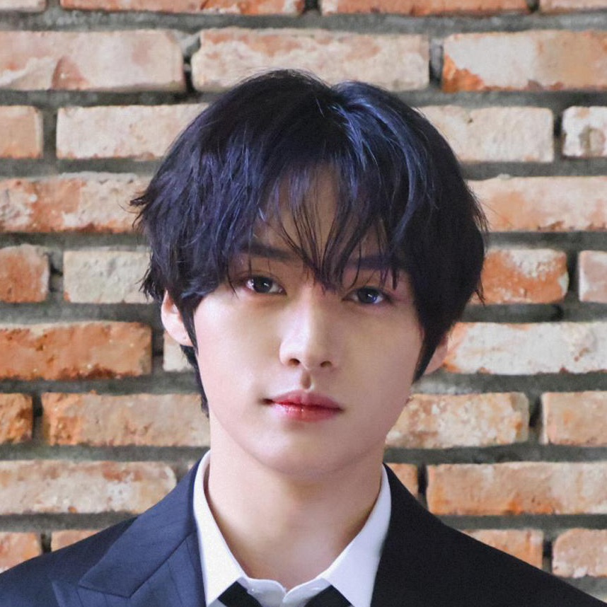 A moment captured by Lee Know (Stray Kids)'s fan