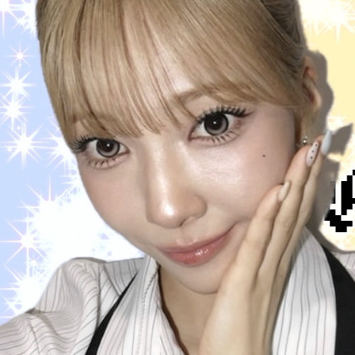 Latest photo of Mayuka (NiziU)