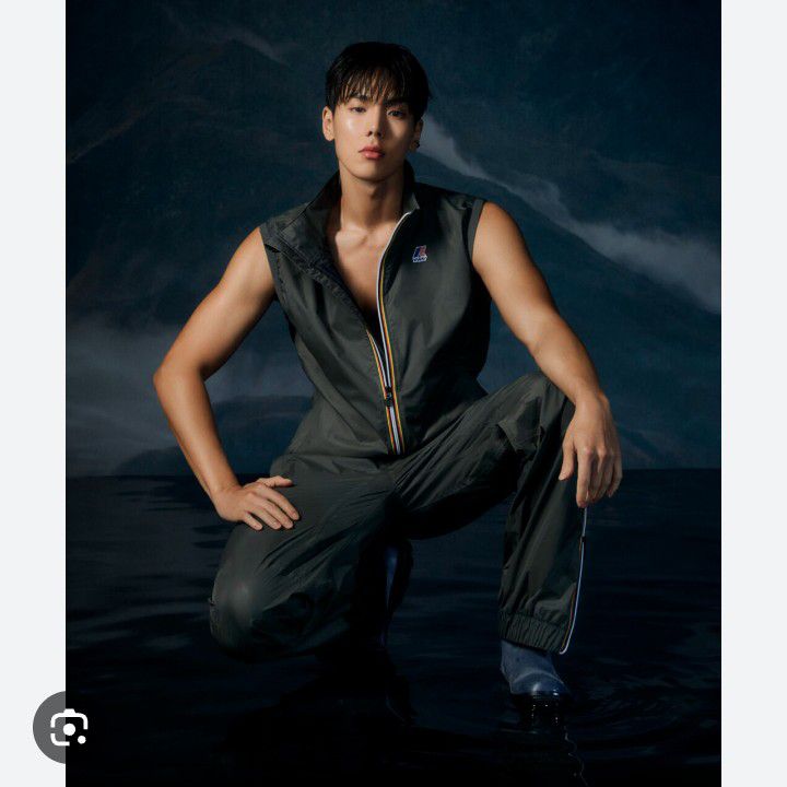 Foto aktivitas terbaru Shownu (MONSTA X)