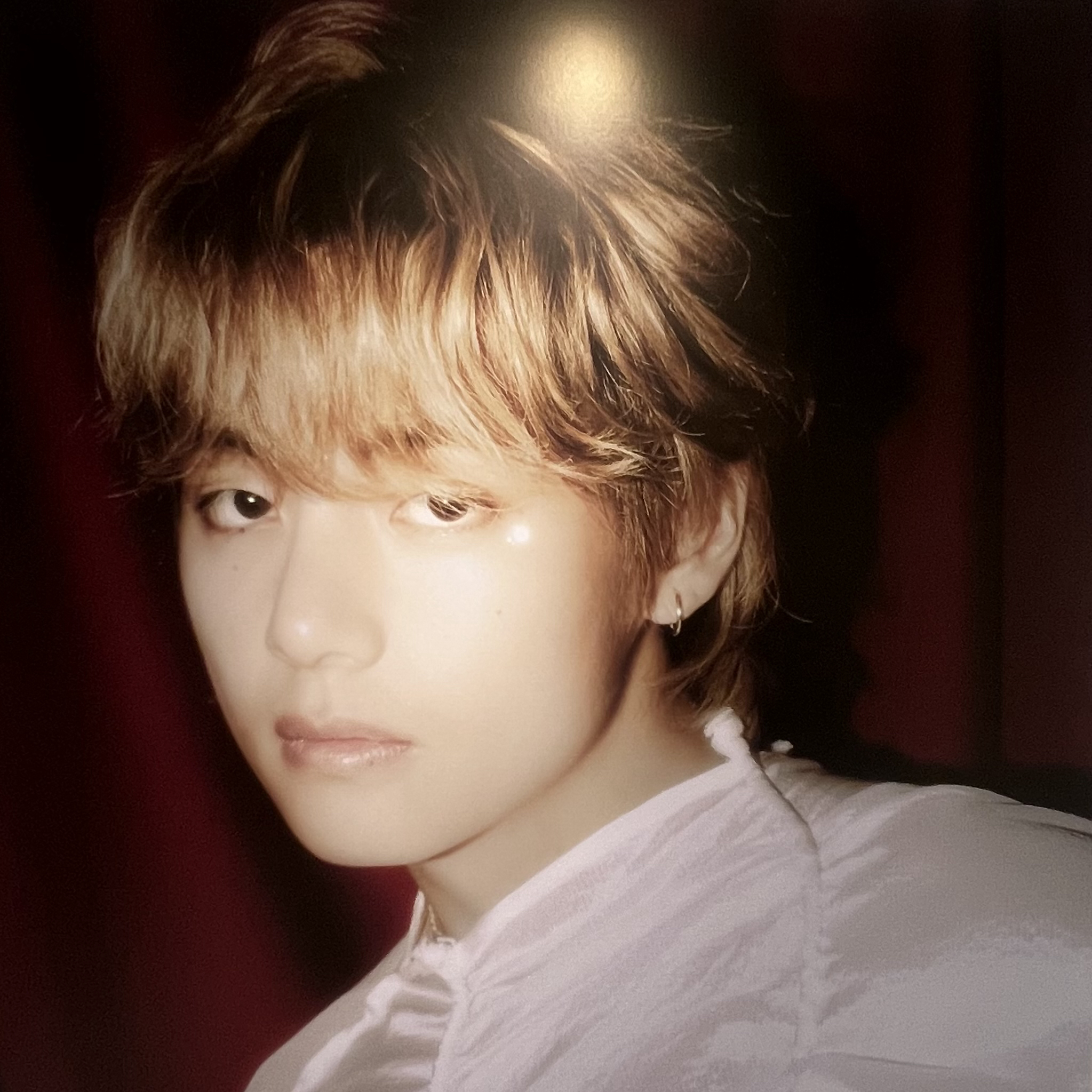 A moment captured by V (BTS)'s fan