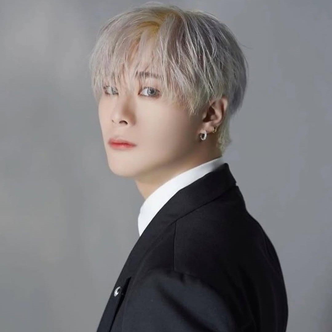 Behind-the-scenes cut of Moonbin (ASTRO)