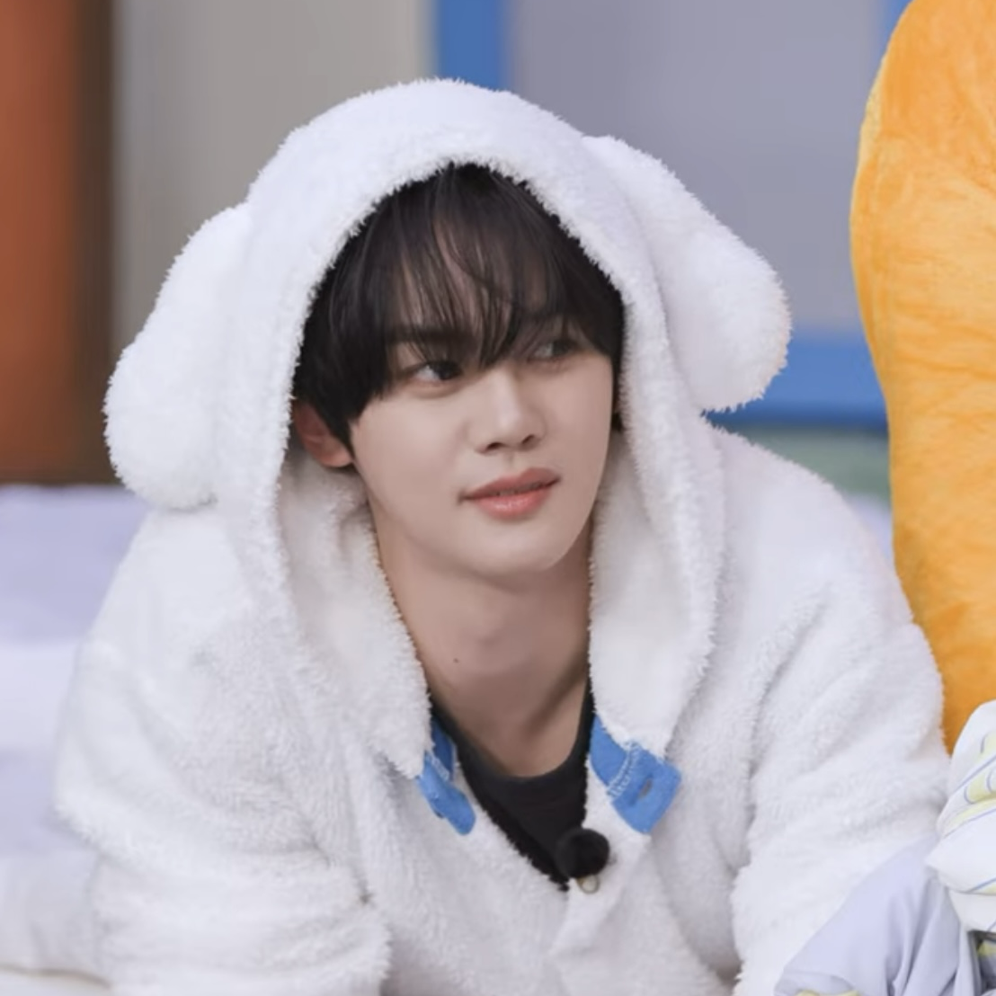 Latest photo of Kim Gyuvin (ZEROBASEONE)
