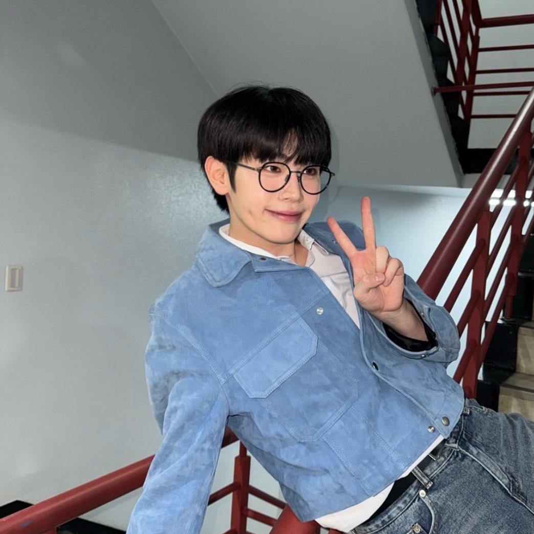 Behind-the-scenes cut of Kim Taerae (ZEROBASEONE)