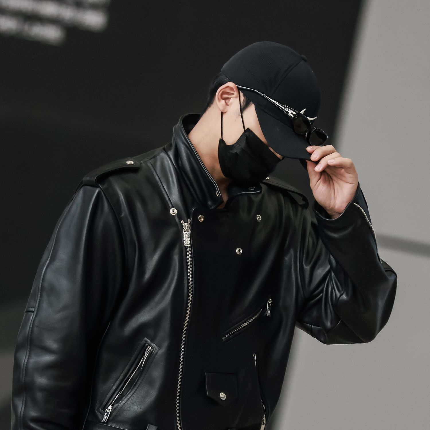 A moment captured by Mingyu (SEVENTEEN)'s fan