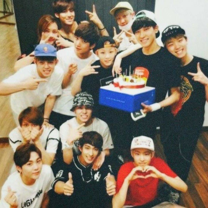 세븐틴의 비하인드 컷