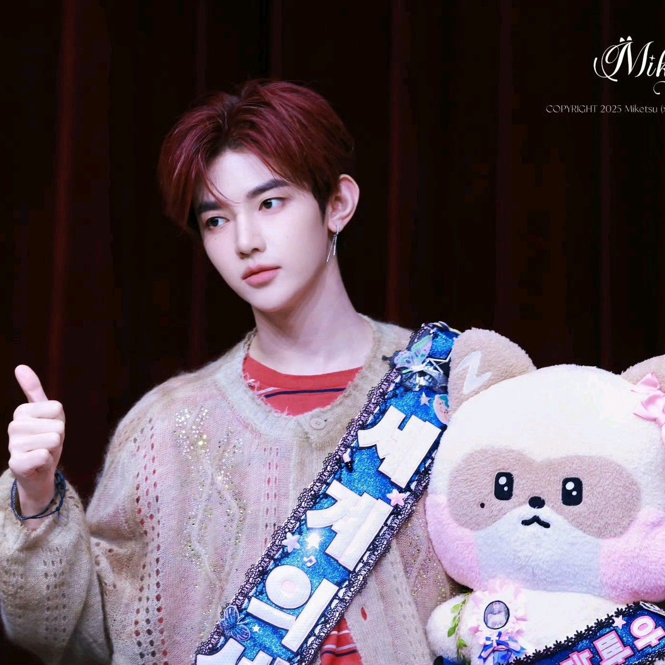 A moment captured by Zhang Hao (ZEROBASEONE)'s fan