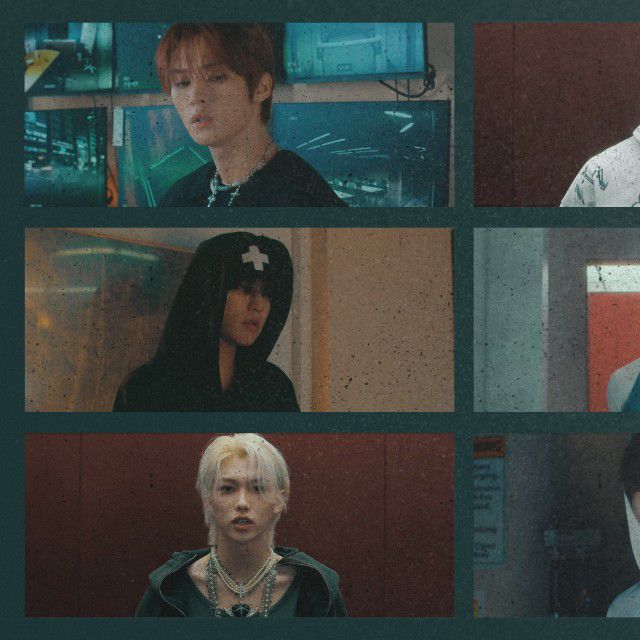 Latest photo of Stray Kids