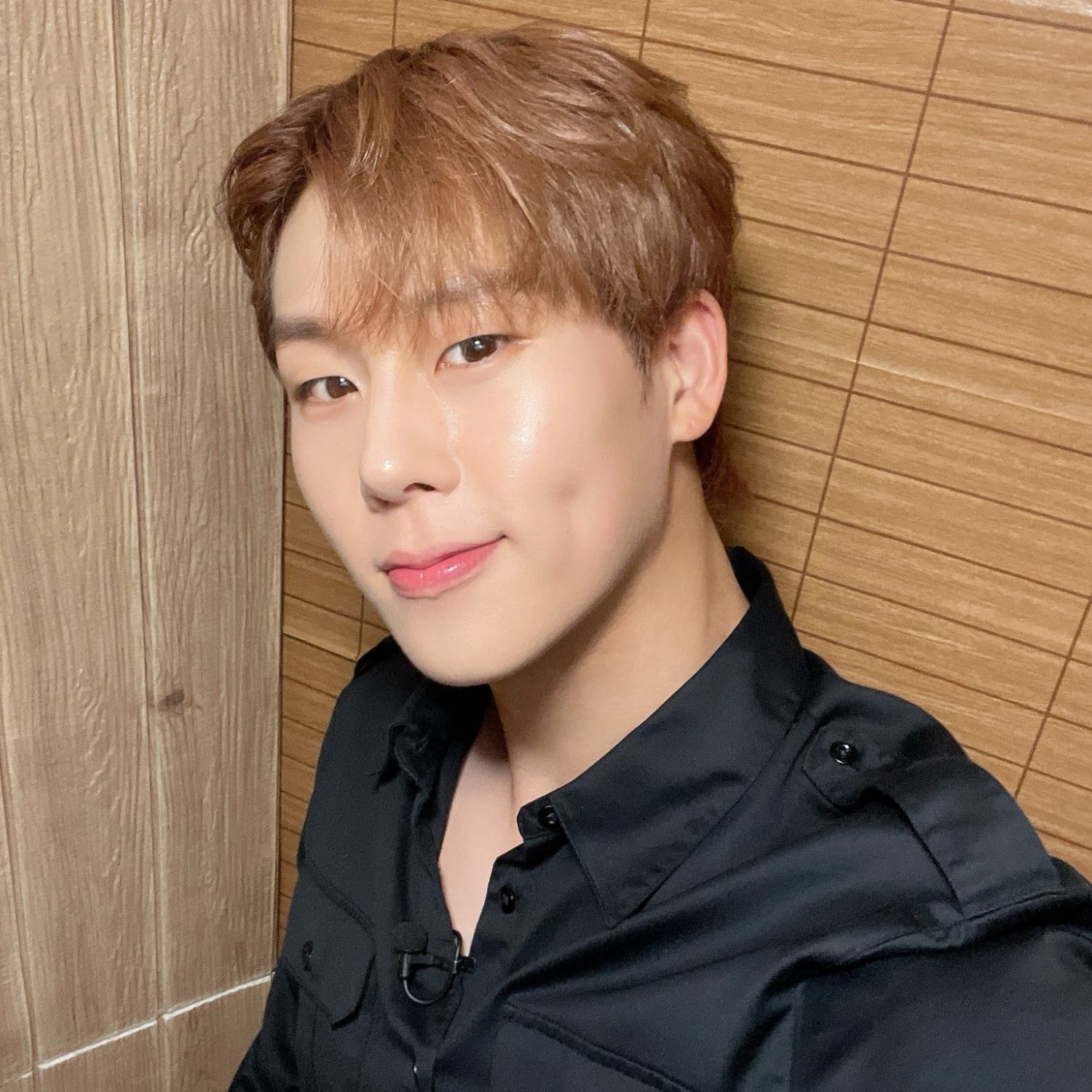 MONSTA Xの舞台裏ショット