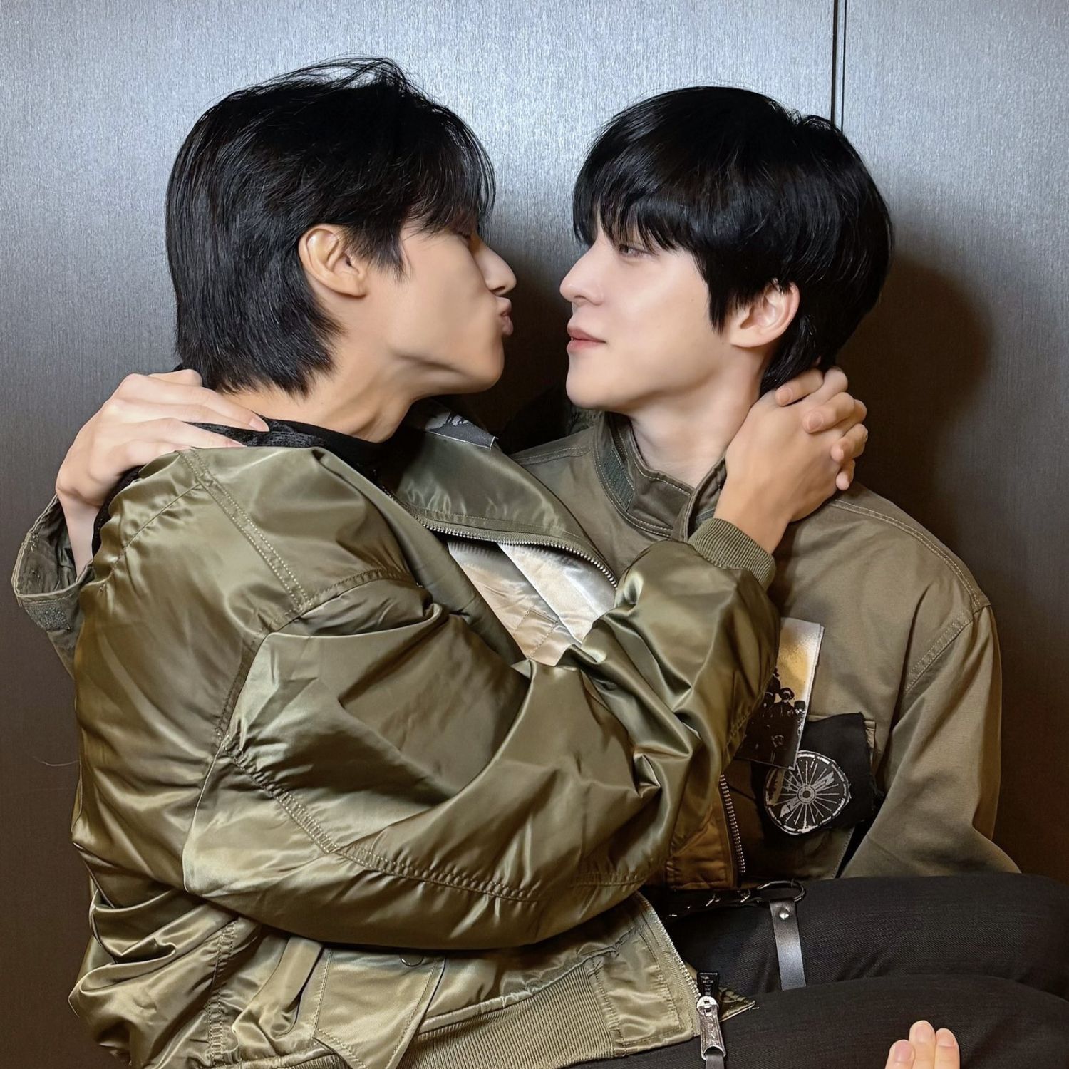 에이티즈의 비하인드 컷