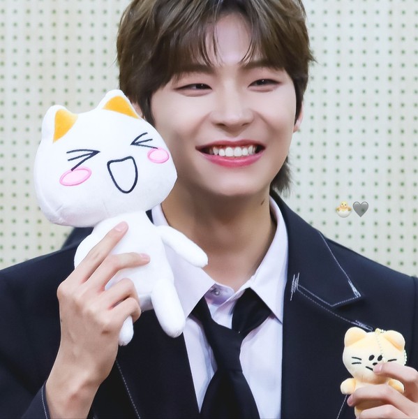 Popular profile picture of Kim Minseo (B.D.U) loved by fans